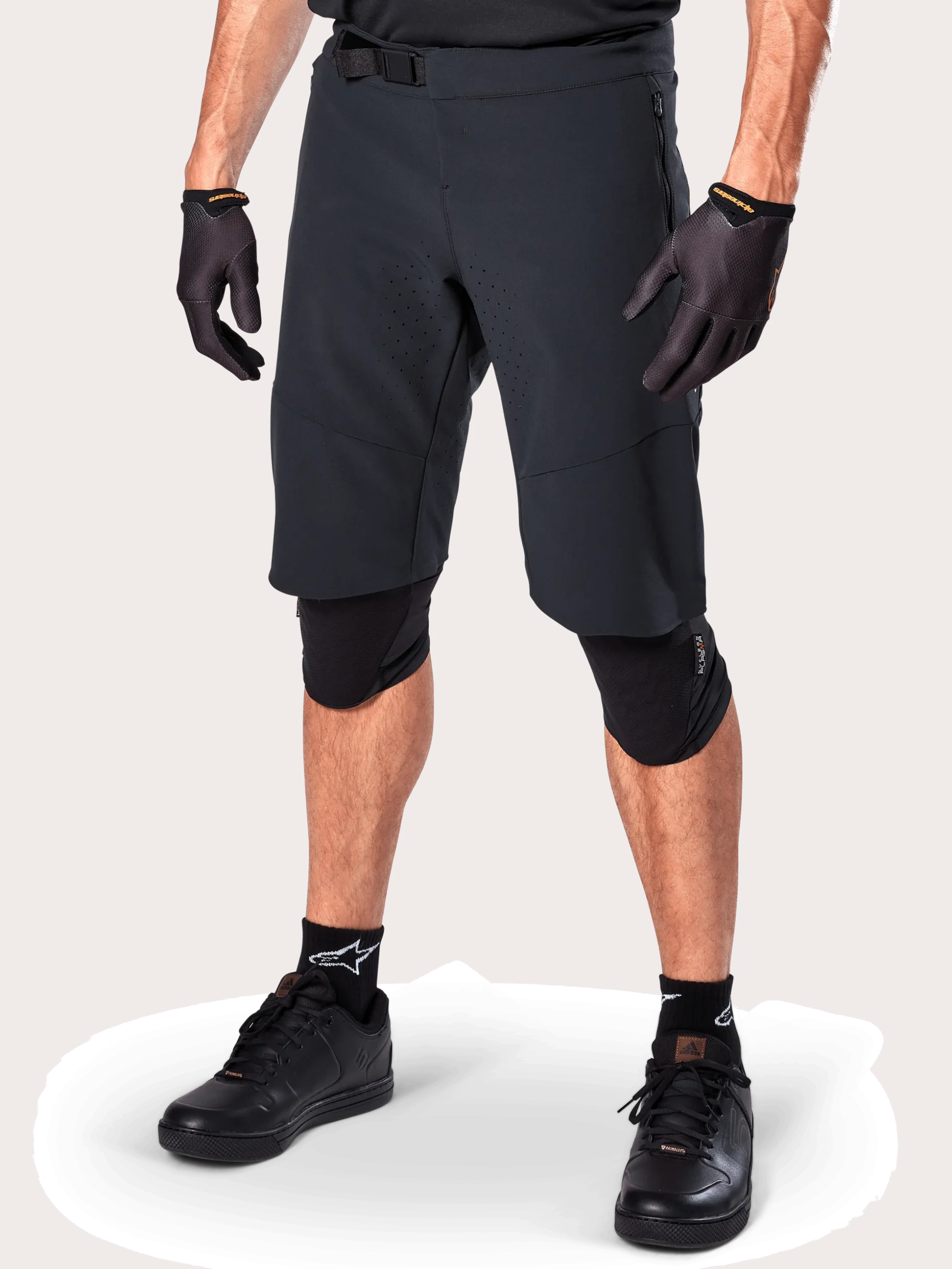 Short A-Aria Elite