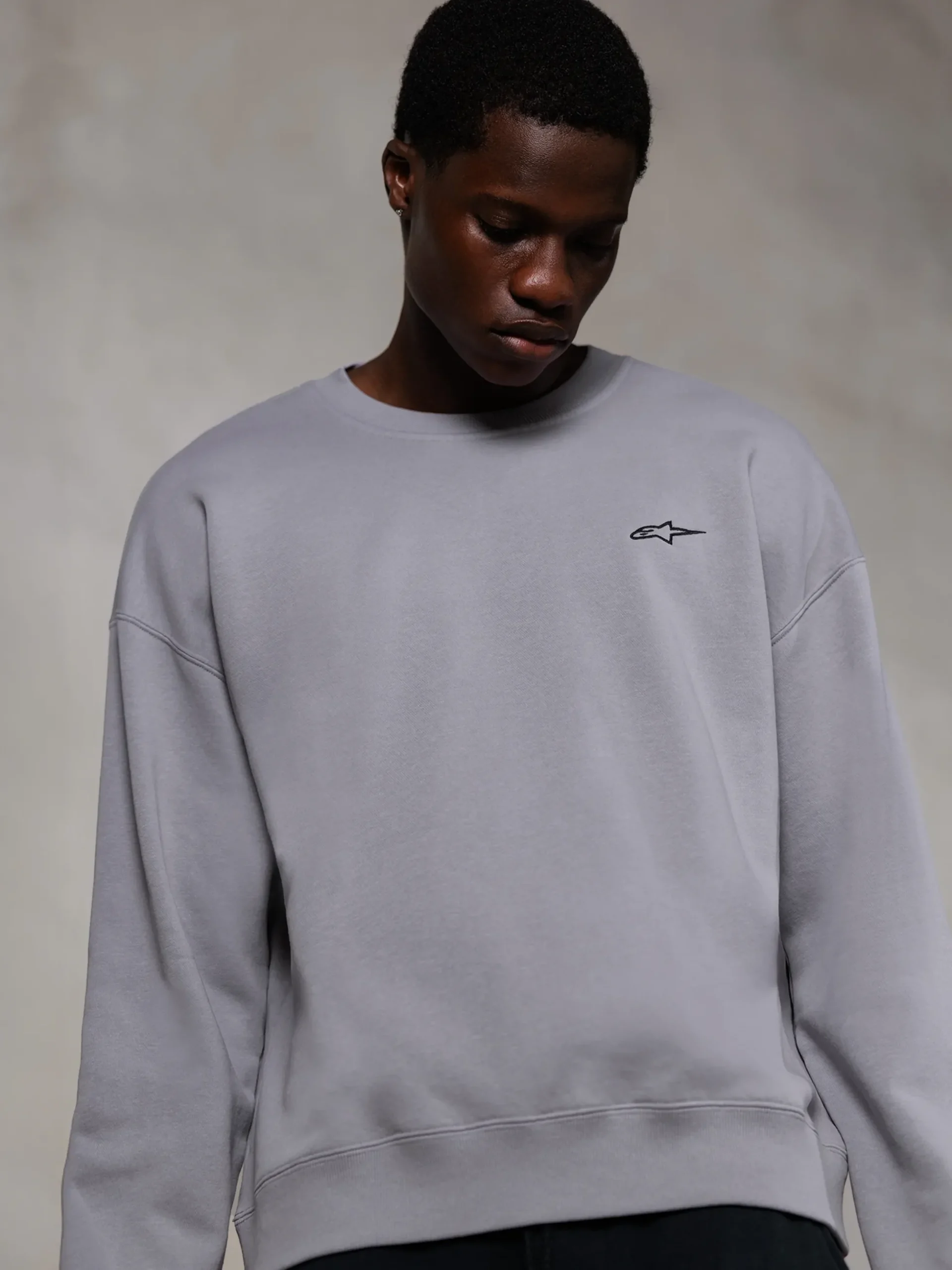 Sweat-Shirt Essentials Ageless