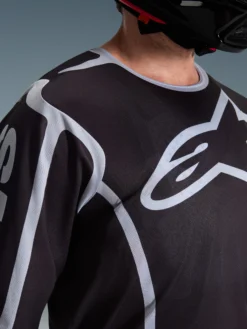 Tenue Complète Fluid Apex 2026