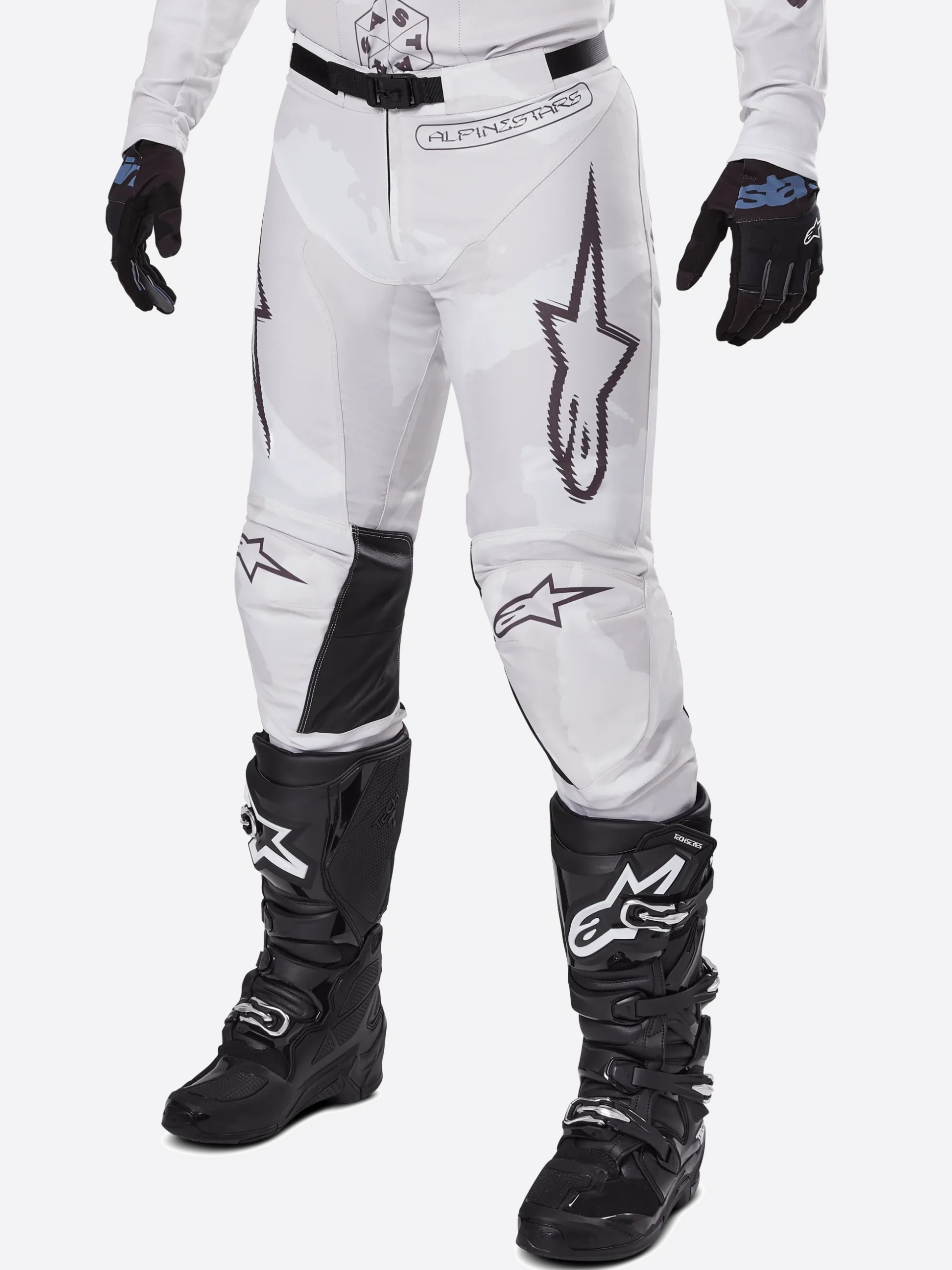 Tenue Complète Racer Hollow 2025