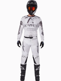 Tenue Complète Racer Hollow 2025