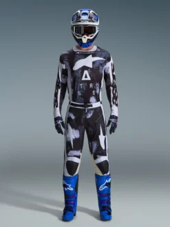 Tenue Complète Racer Lahnd 2026