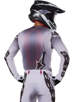 Tenue Complète Supertech Maker 2025