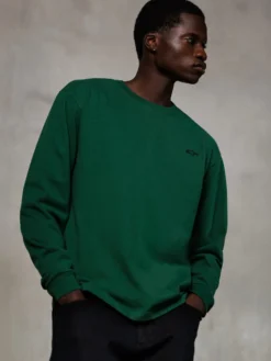 T-Shirt Essentials Ageless